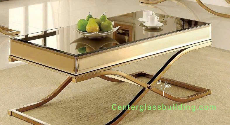 Bàn kính màu trà xinh xắn, độc đáo