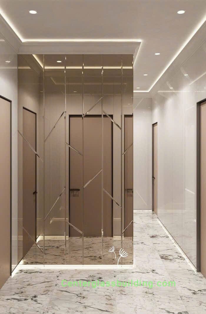 Sự kết hợp linh hoạt của kính màu trà vô cùng ấn tượng