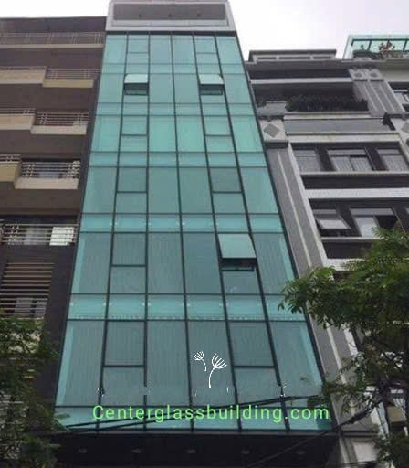 Mở cửa sổ bật cho mặt tiền nhà phố
